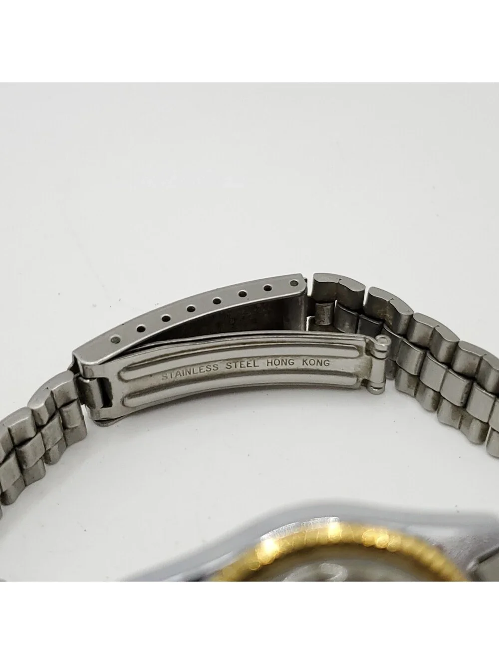 Timex Mechanical Date Dial Two-Tone Fluted Bezel Womens Watch 24mm Running